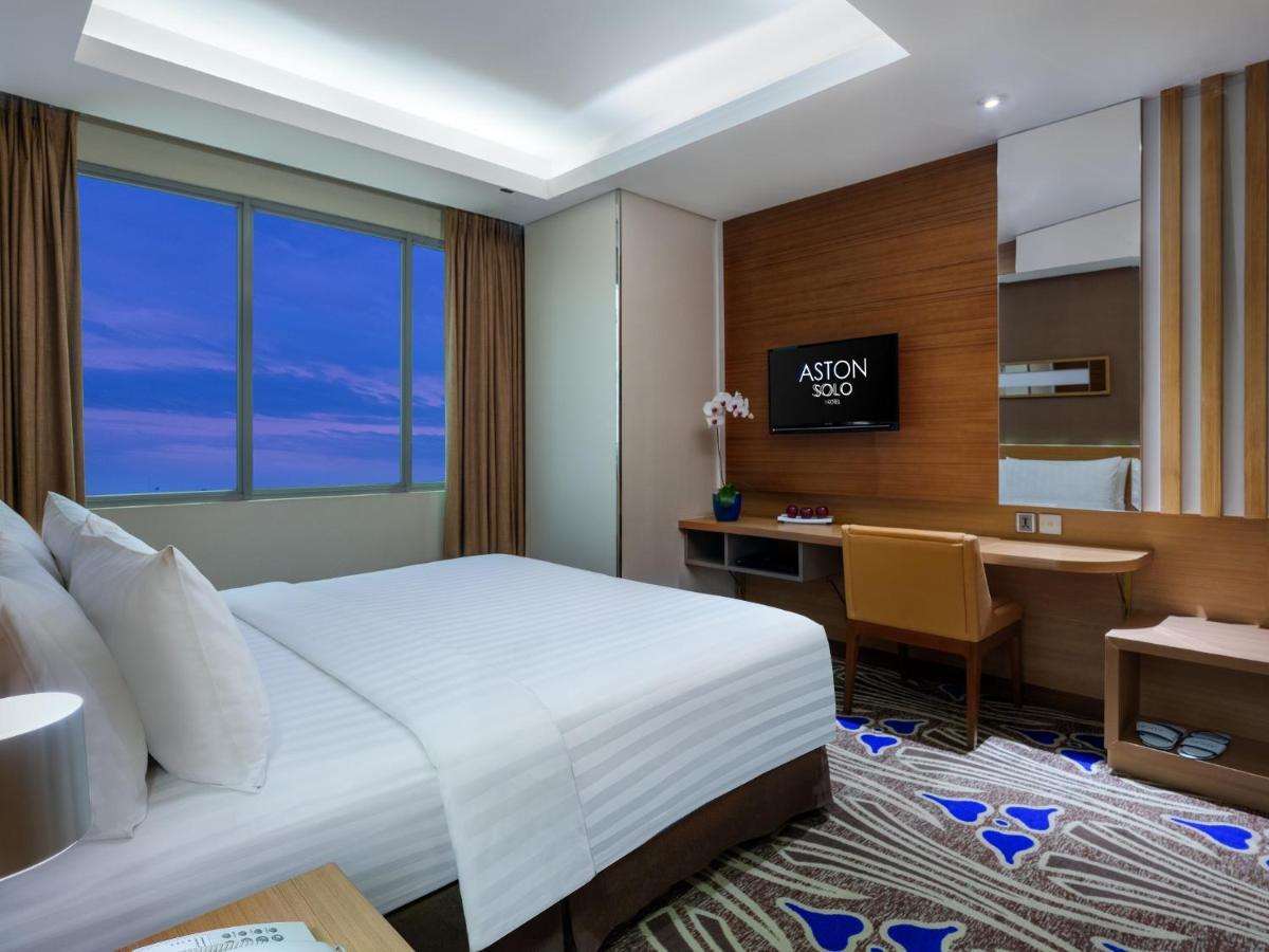 Aston Solo Hotel Exterior photo